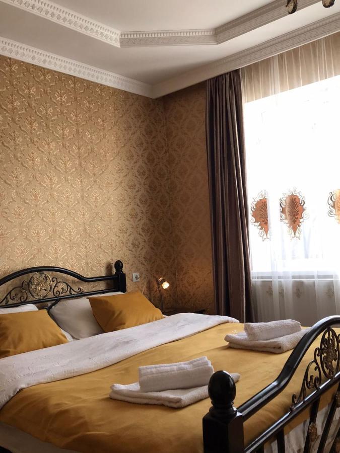 Guest House Elguja Qushashvili Kazbegi Bagian luar foto