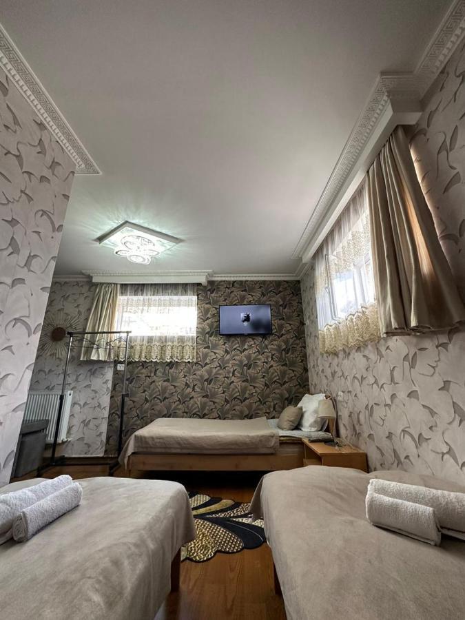 Guest House Elguja Qushashvili Kazbegi Bagian luar foto