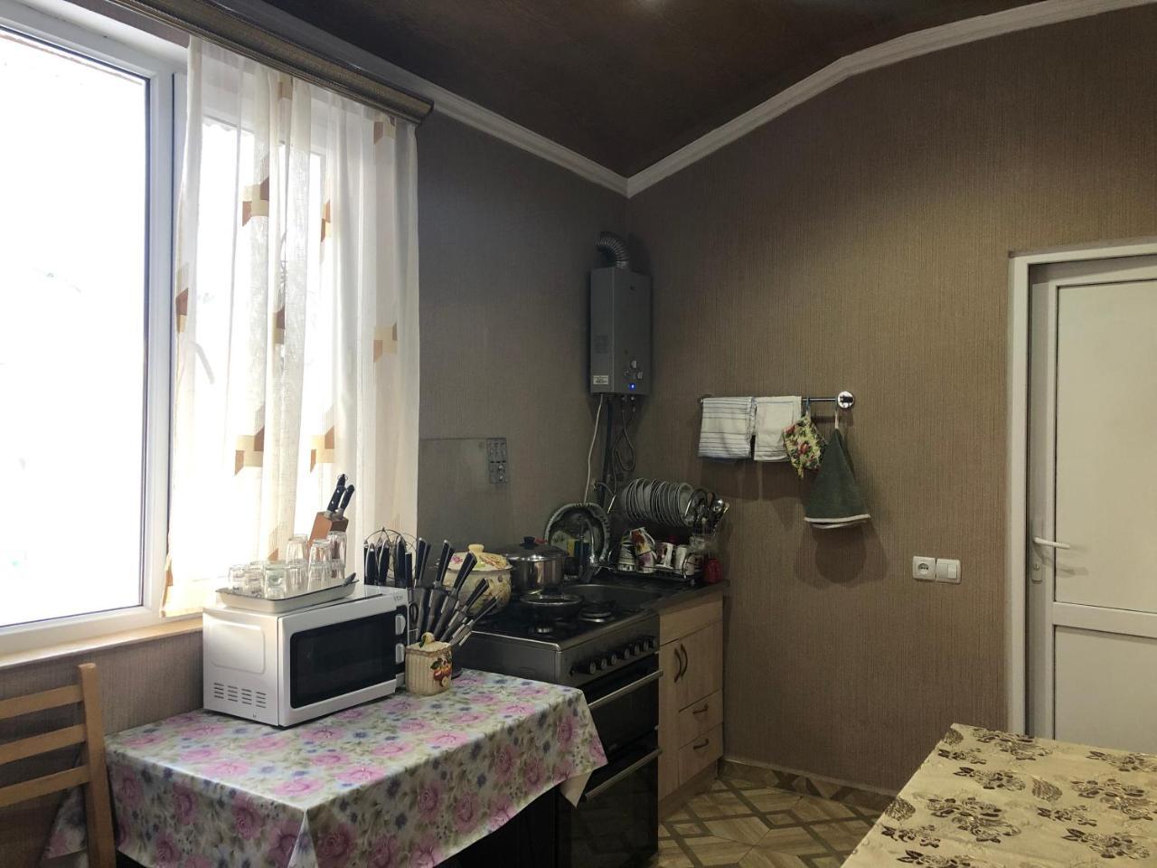 Guest House Elguja Qushashvili Kazbegi Bagian luar foto